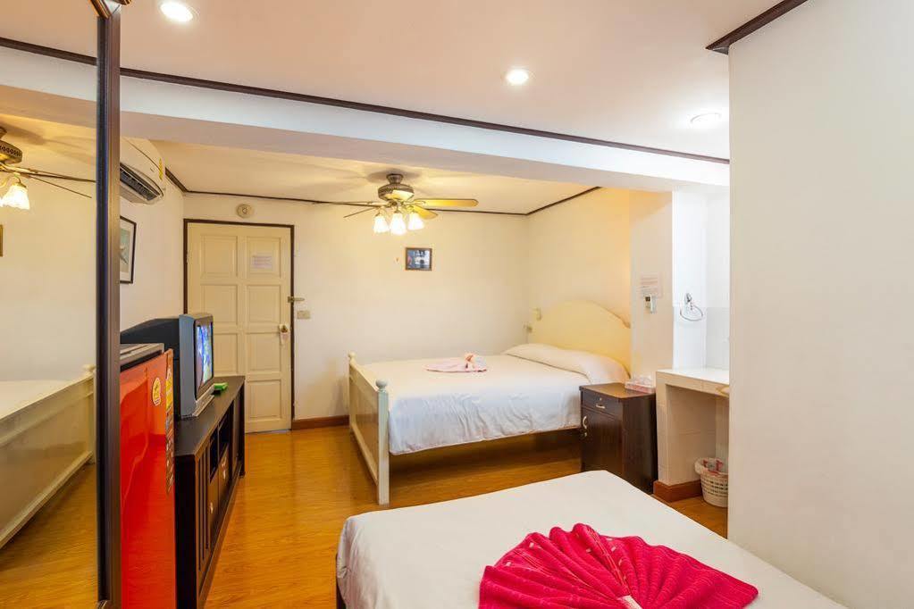 Hotel Sarnn Sukhumvit 28 Bangkok Exterior foto